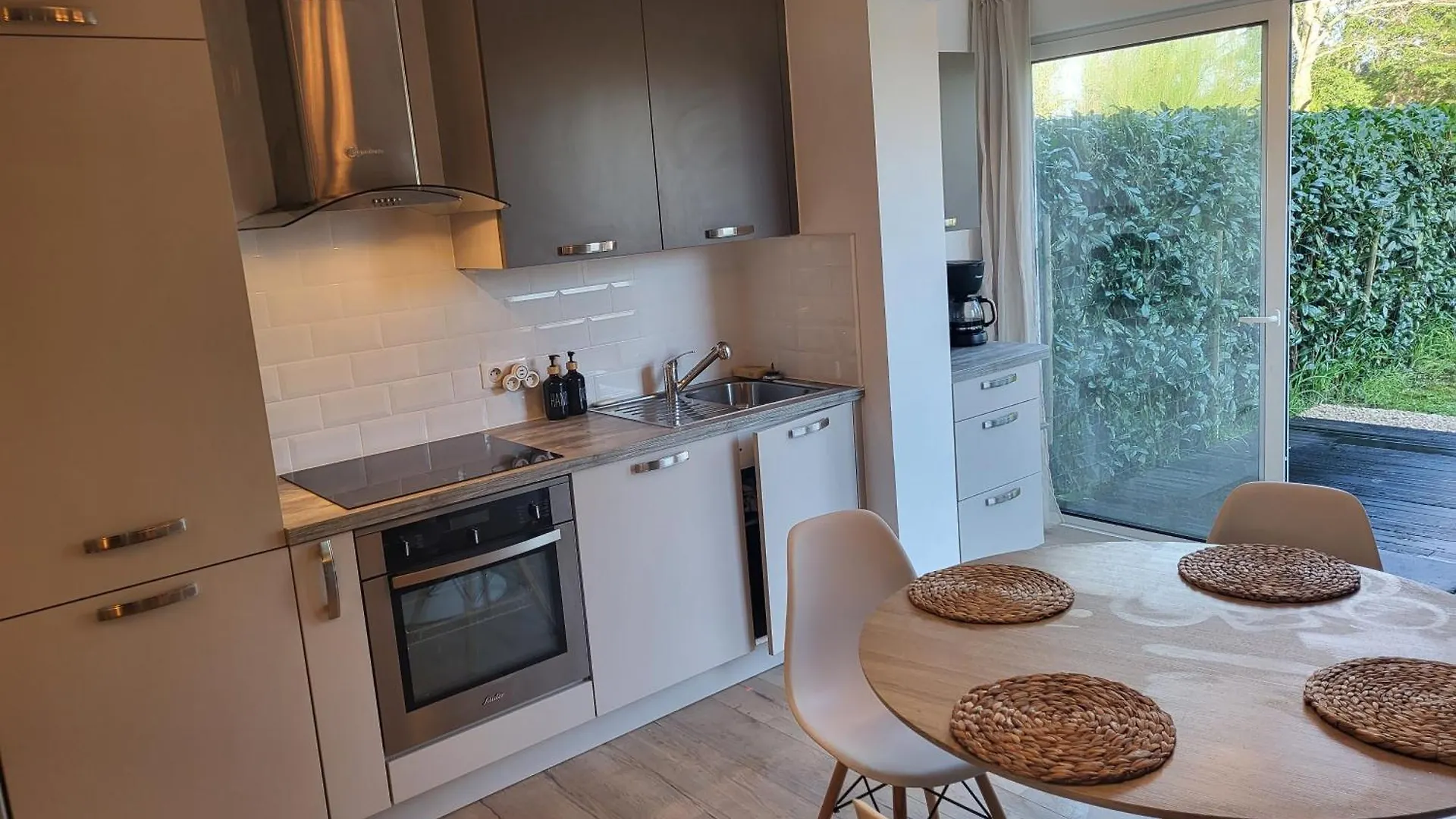 Bénodet Charmant Appartement Avec Jardin